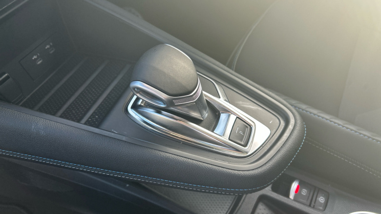 Renault Symbioz 1.6 E-Tech FHEV 145 Iconic Esprit Alpine 5dr Auto Hybrid Estate